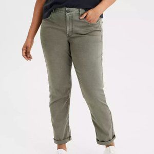American Eagle Green Tomgirl Pant